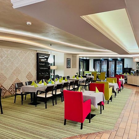 Papuga Park Hotel Wellness Marrakesz & Spa Bielsko-Biała Ngoại thất bức ảnh